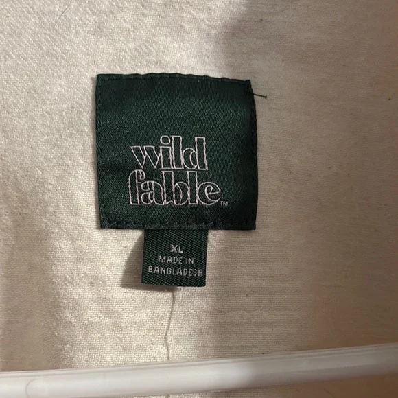 Wild Fable Cream Cropped Jean Jacket with Distressed Hem - Picture 2 of 4